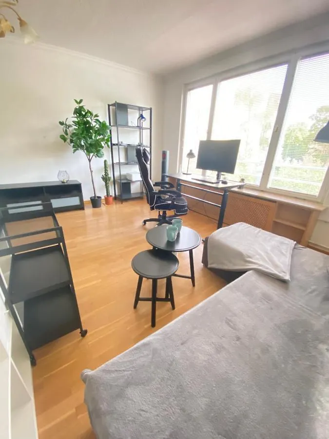 Modern Studio Apartment In Berlin With Garden Near Sea Deutschland