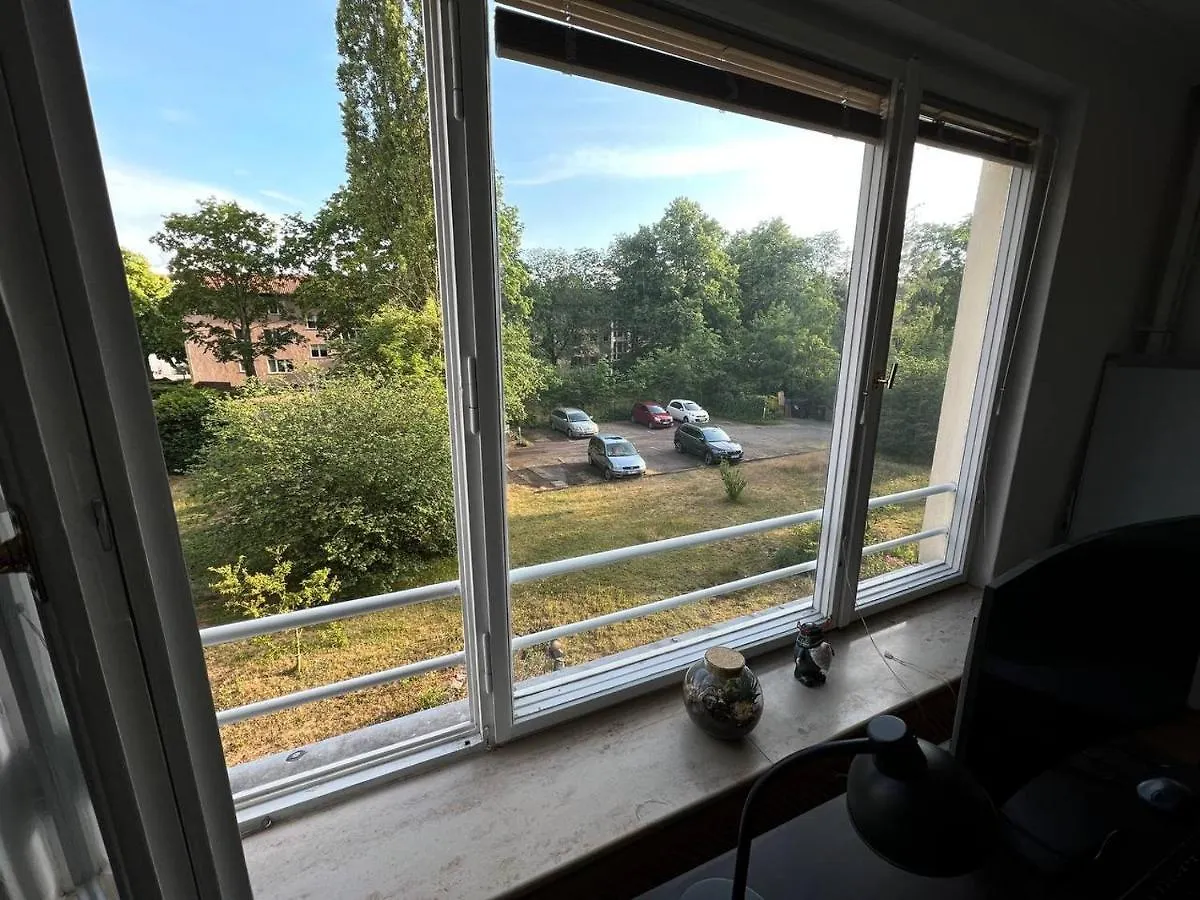 Modern Studio Apartment In Berlin With Garden Near Sea 독일